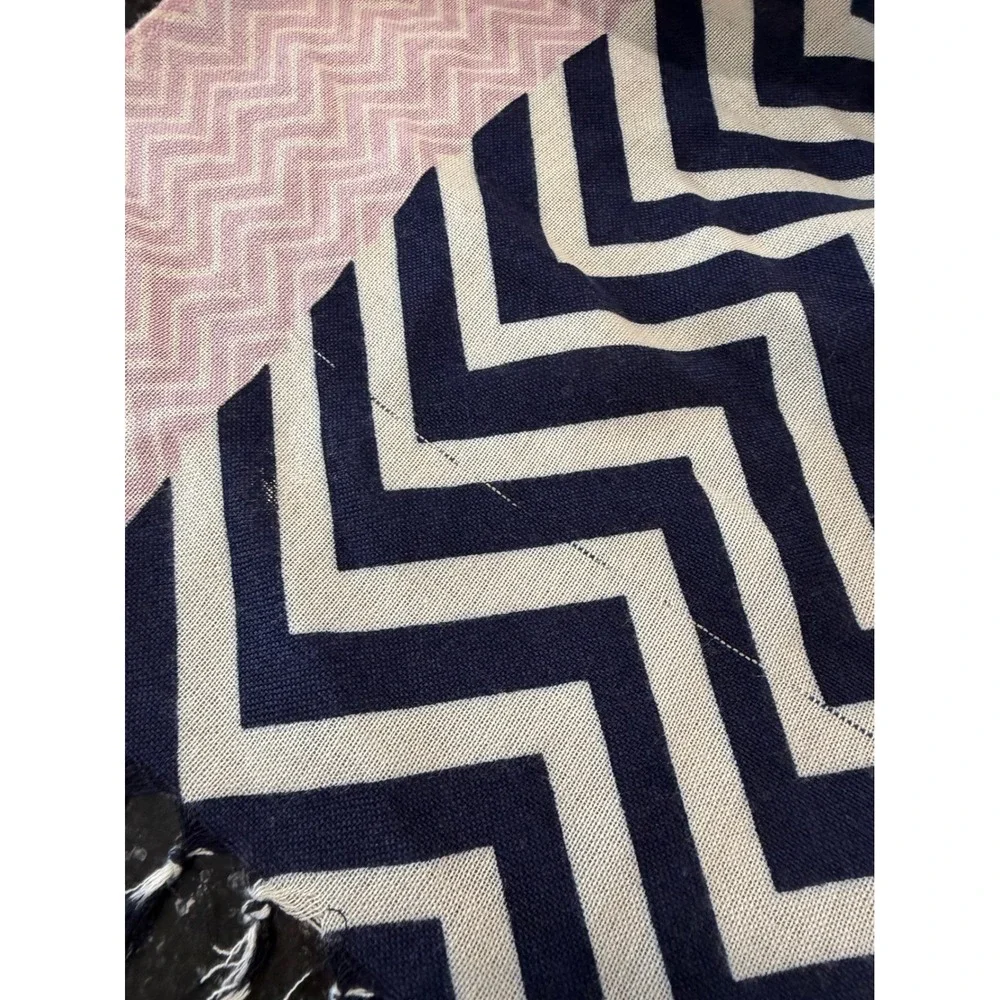J. Crew‎ Scarf Navy Pink Chevron Wool Blend Preppy Coastal Wrap Elevated basics